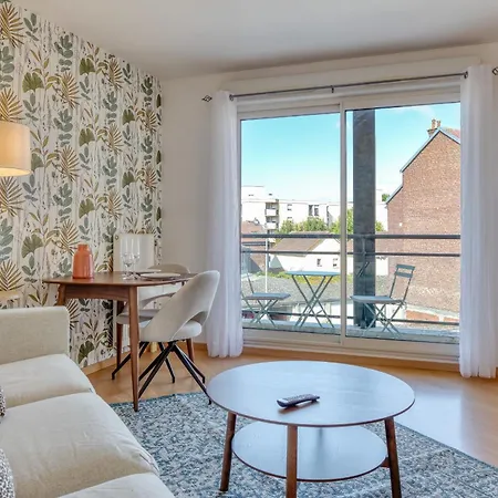 公寓 Floria Elegant Avec Balcon Cave Et Parking